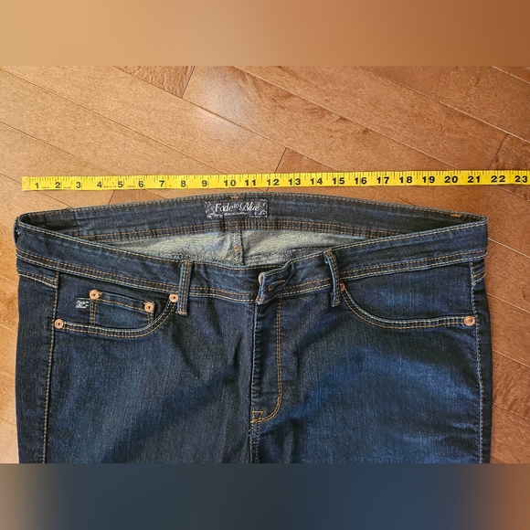 FADE TO BLUE Plus Size Women's Jeans - Size 3X (Size 22) - Picture 8 of 10
